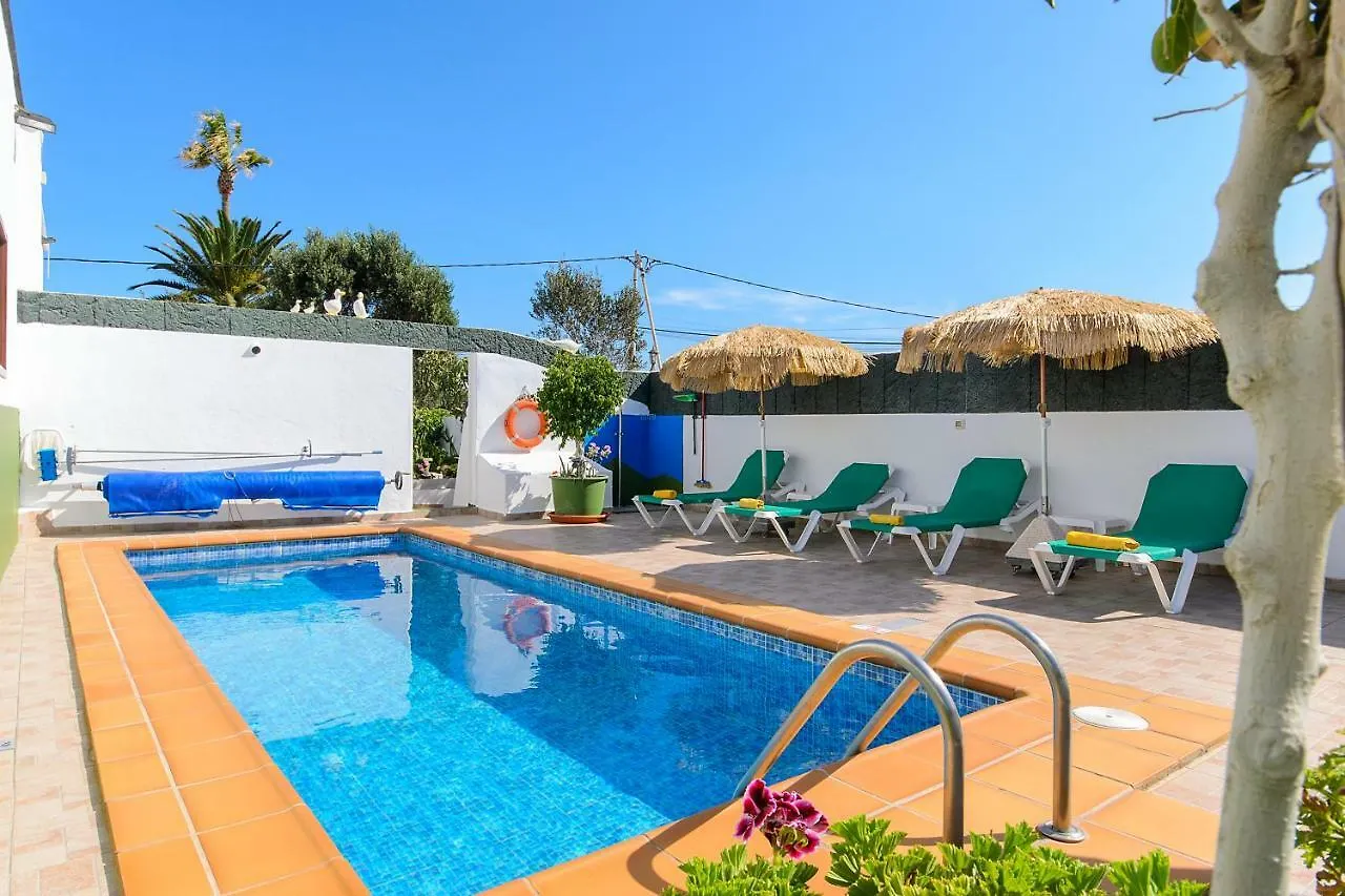 Hearth Away From House. Breia Villa Puerto del Carmen  Spanien