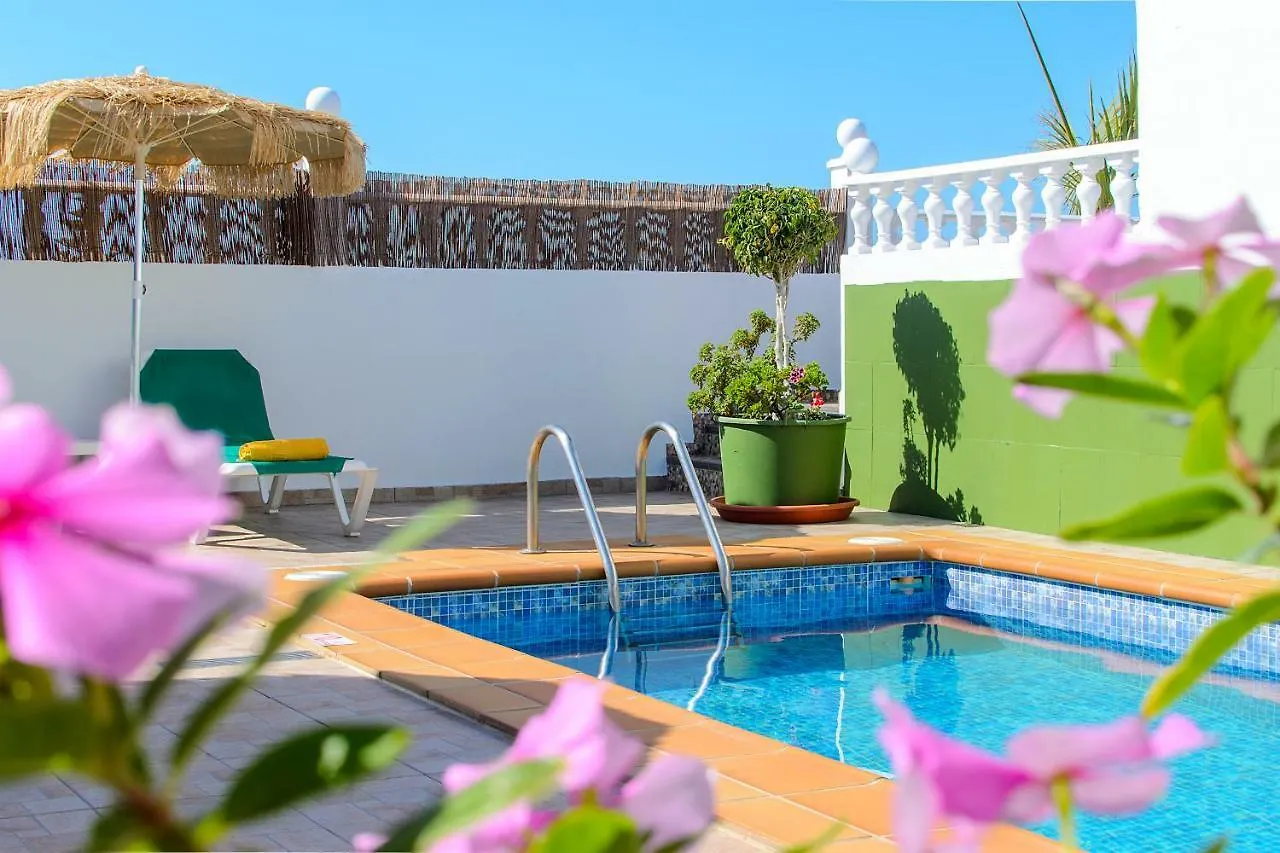 Hearth Away From House. Breia Villa Puerto del Carmen  0*, Puerto del Carmen (Lanzarote) Spain