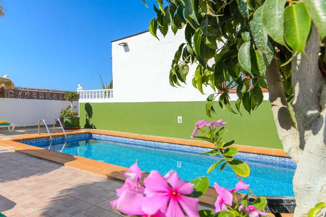 Hearth Away From House. Breia Villa Puerto del Carmen   Puerto del Carmen (Lanzarote)
